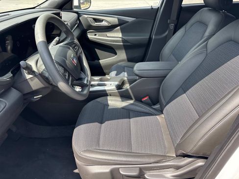 Used 2026 Buick Envista Preferred FWD image 14