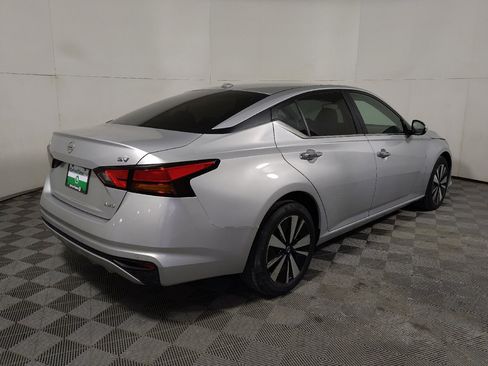 Used 2021 Nissan Altima 2.5 SV AWD/4WD image 10