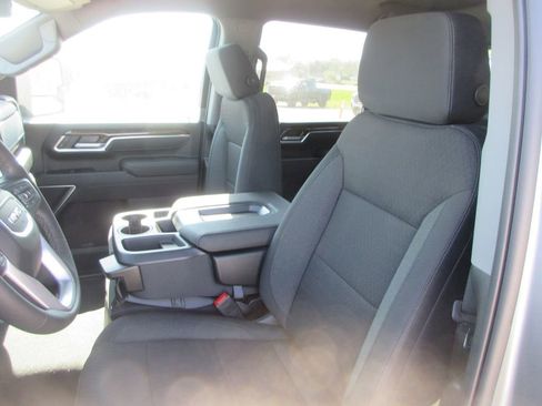 New 2026 GMC Sierra 3500 SLE image 12