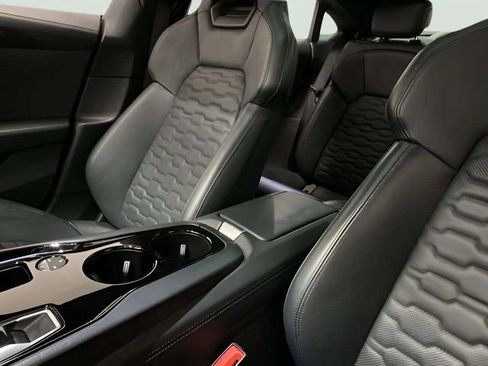 Used 2023 Audi e-tron GT Premium Plus w/ Performance Package image 53