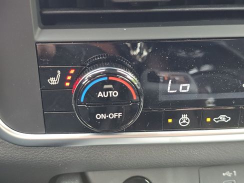 New 2026 Nissan Rogue SV w/ Cold Weather Package AWD/4WD image 17