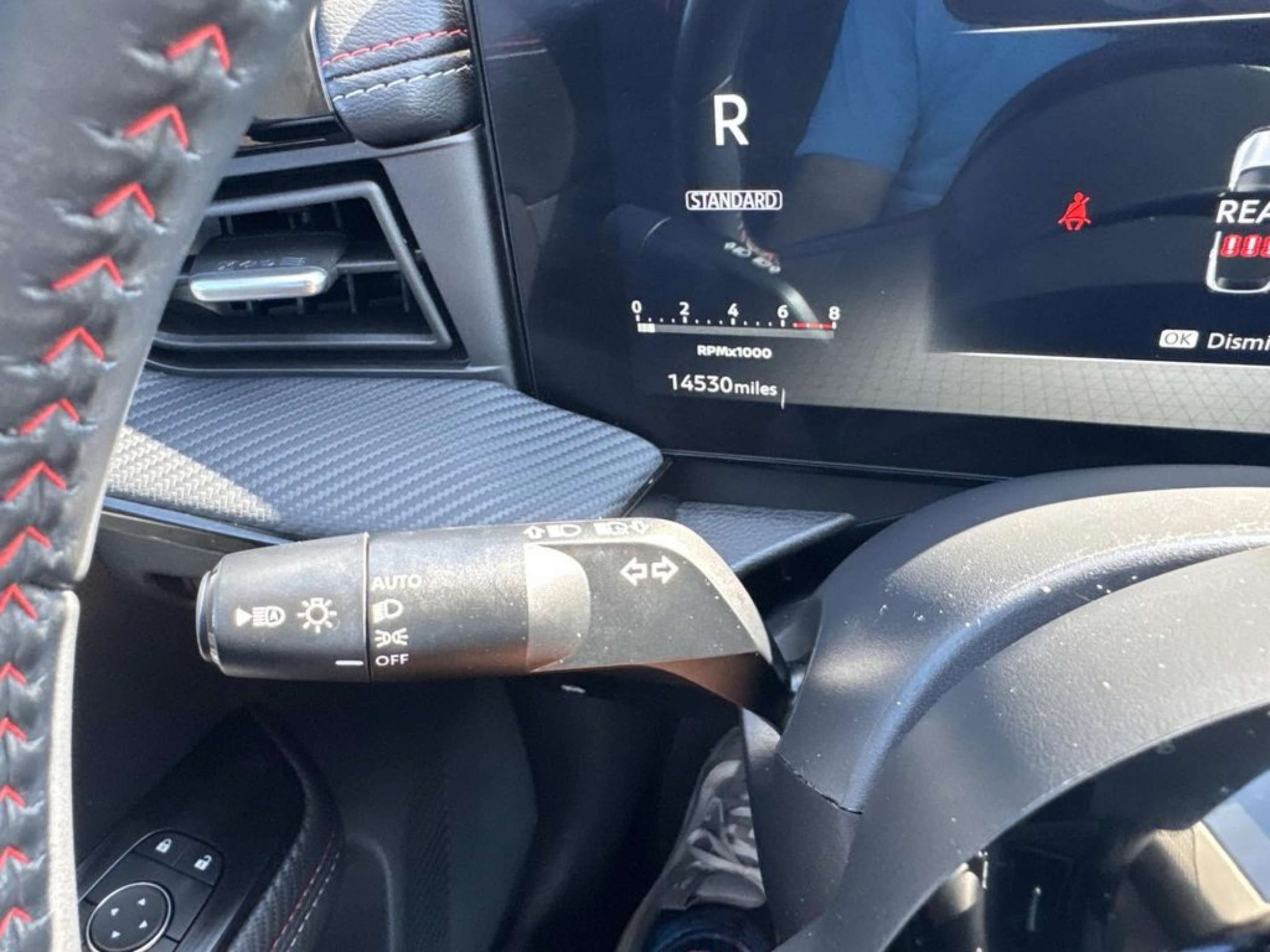 Used 2025 Nissan Kicks SR FWD image 30