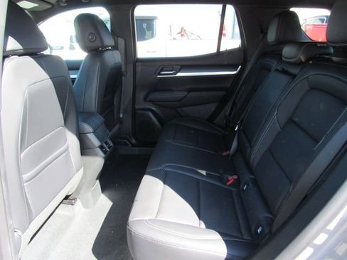 New 2026 GMC Terrain Elevation w/ Elevation Premium Package AWD/4WD image 27