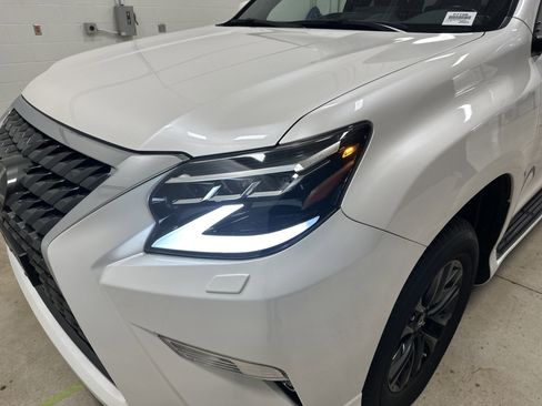 Certified 2023 Lexus GX 460 Premium w/ Premium Package image 6