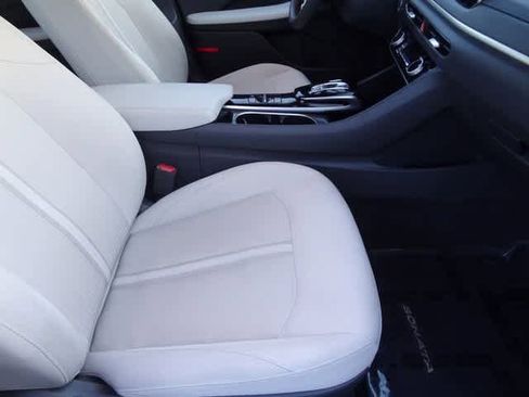 Used 2023 Hyundai Sonata SEL image 11
