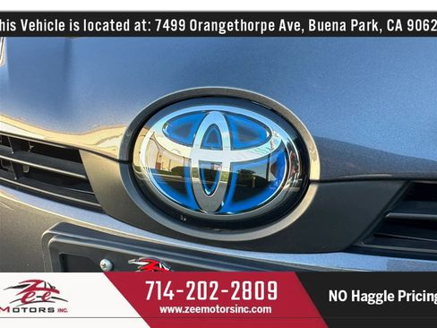 Used 2020 Toyota Prius LE FWD image 56