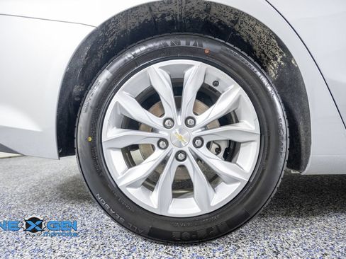 Used 2022 Chevrolet Malibu LT FWD image 44
