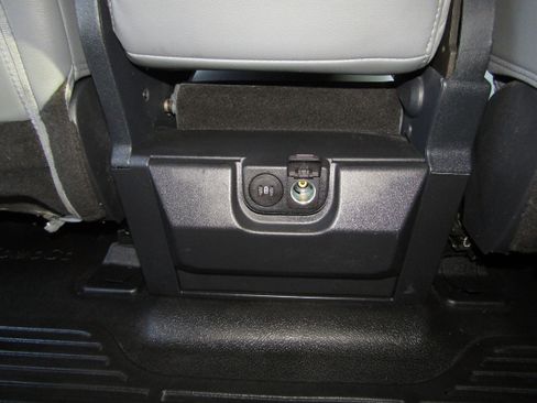 Used 2024 Ford F350 XL w/ FX4 Off-Road Package AWD/4WD image 33