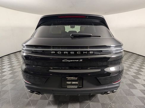 New 2026 Porsche Cayenne S AWD/4WD image 6