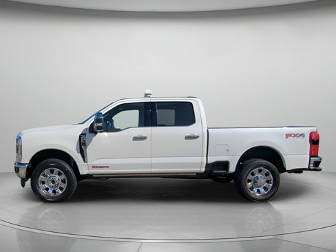 New 2026 Ford F250 King Ranch w/ Chrome Package image 15