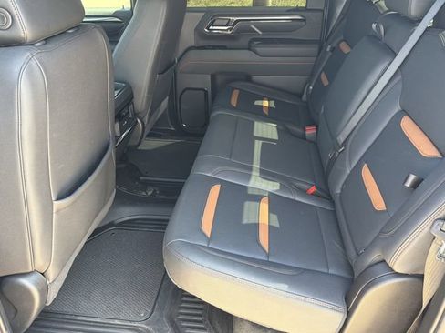 Used 2025 GMC Sierra 2500 AT4 w/ AT4 Premium Plus Package AWD/4WD image 21