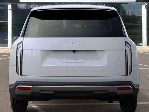 New 2027 Kia Telluride LX image 13
