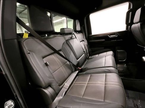 Used 2024 Chevrolet Silverado 2500 High Country w/ High Country Premium Package AWD/4WD image 26