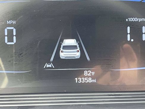 Used 2026 Hyundai Venue SE FWD image 20