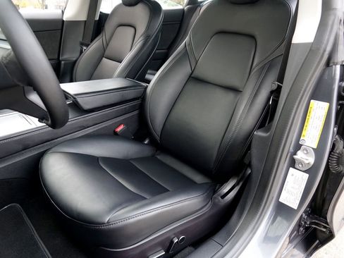 Used 2022 Tesla Model 3 Long Range image 6