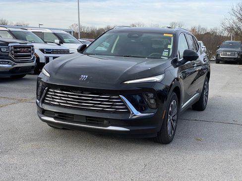 Used 2024 Buick Envision Preferred image 3