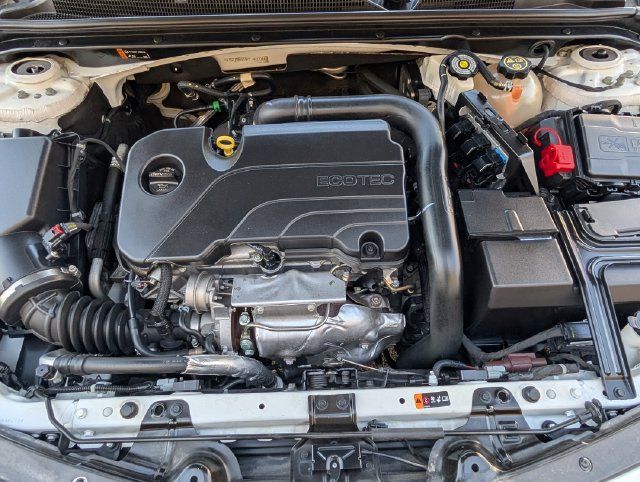 Used 2023 Chevrolet Malibu LT w/ Driver Confidence Package FWD image 30