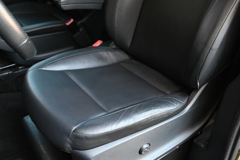 Used 2020 Mercedes-Benz Metris Passenger image 42