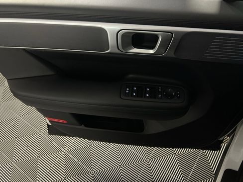 Used 2025 Hyundai Santa Fe SEL image 24