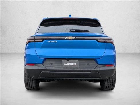 New 2026 Chevrolet Equinox EV LT image 6