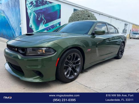 Used 2022 Dodge Charger Scat Pack RWD image 15