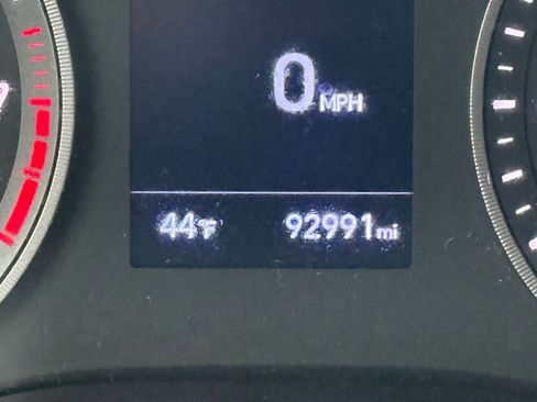 Used 2019 Hyundai Tucson SE w/ Cargo Package image 22