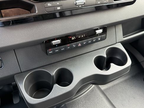 New 2025 Mercedes-Benz Sprinter 2500 image 14
