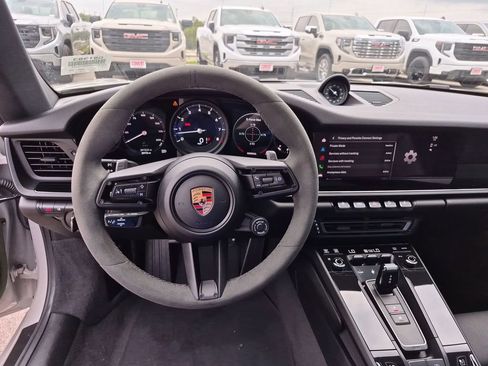 Used 2023 Porsche 911 Carrera T RWD image 29