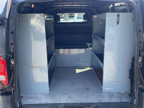 Used 2016 Mercedes-Benz Metris image 16