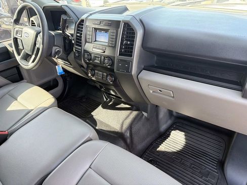 Certified 2022 Ford F250 XL w/ Power Equipment Group image 24