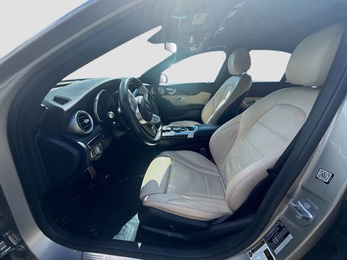 Used 2019 Mercedes-Benz C 300 Sedan image 18