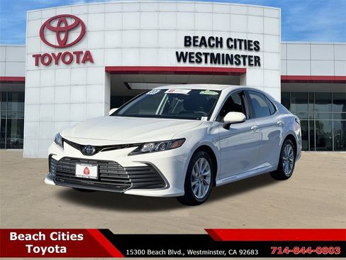 Certified 2023 Toyota Camry LE image 6