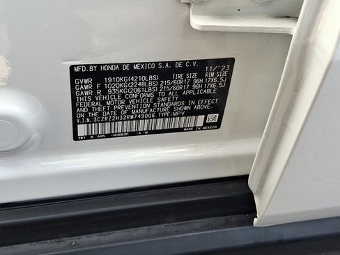 Certified 2024 Honda HR-V LX image 28