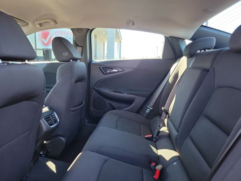 Used 2024 Chevrolet Malibu LT image 11