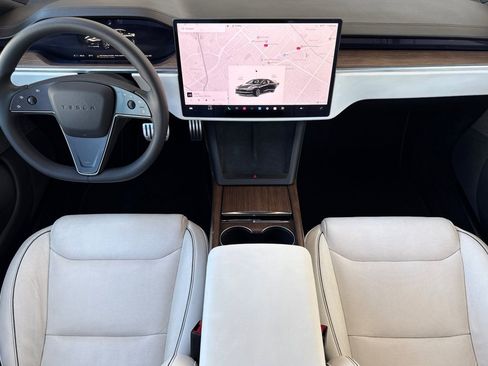 Used 2021 Tesla Model S Plaid AWD/4WD image 4