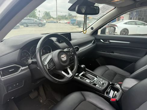 Used 2018 MAZDA CX-5 Touring w/ Preferred Equipment Package FWD image 8