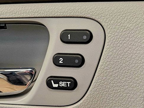 Used 2018 Honda Pilot Elite image 37