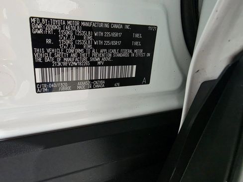 Used 2021 Toyota RAV4 LE image 36