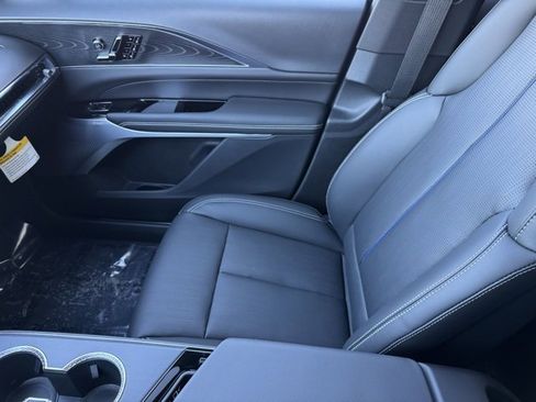 New 2026 Cadillac Lyriq Premium Luxury image 22