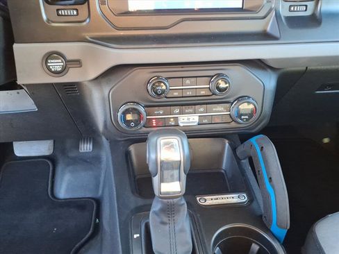 Certified 2023 Ford Bronco Black Diamond image 20