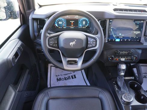 Certified 2025 Ford Bronco Badlands AWD/4WD image 19