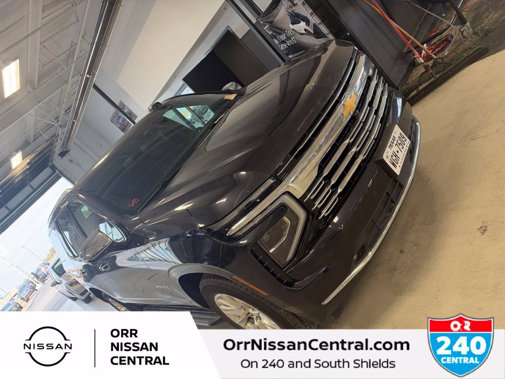 Used 2025 Chevrolet Tahoe Premier RWD image 5