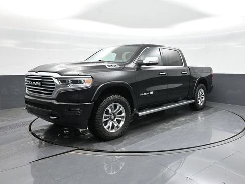 Used 2022 RAM 1500 Limited w/ Body Color Bumper Group AWD/4WD image 26