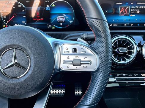 Used 2023 Mercedes-Benz CLA 250 image 12