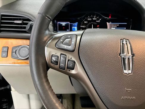 Used 2015 Lincoln MKX AWD w/ Olive Ash Wood Package image 21