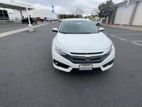 Used 2017 Honda Civic EX-T image 3