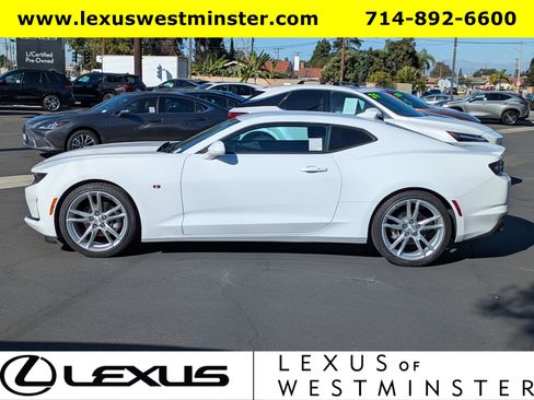 Used 2021 Chevrolet Camaro LT w/ RS Package image 14