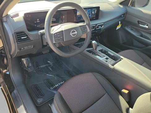 New 2026 Nissan Sentra SR image 20