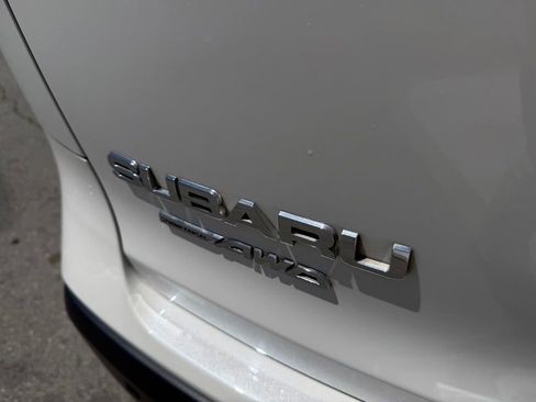 Used 2024 Subaru Ascent Limited AWD/4WD image 10