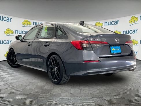 Used 2023 Honda Civic Sport image 4